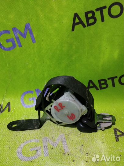 Ремень безопасности задний правый Hummer H3 LLR