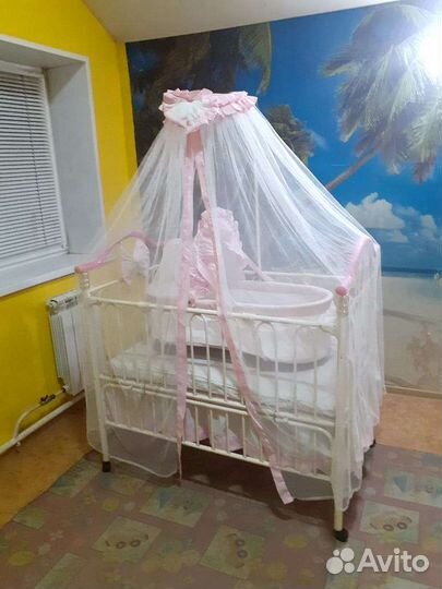 Кровать с люлькой