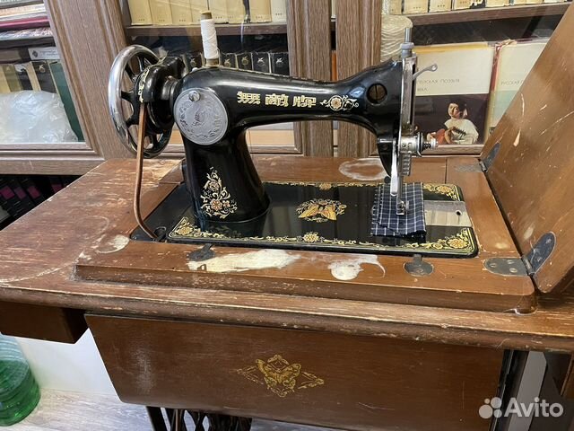 Механич. швейная машина Butterfly стар