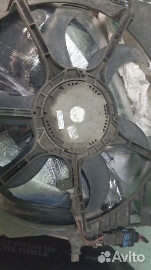 Кожух вентилятора с вентилятором bmw e70