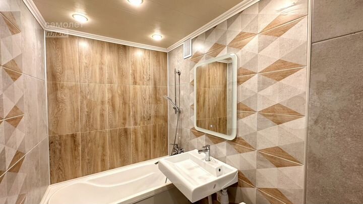 Квартира-студия, 25,6 м², 13/27 эт.