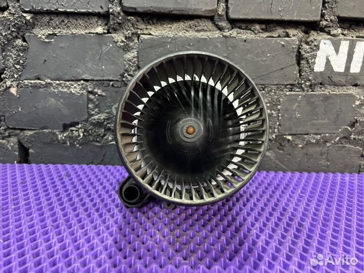 Мотор печки Renault Kaptur VF12R021AJ0780140 2018