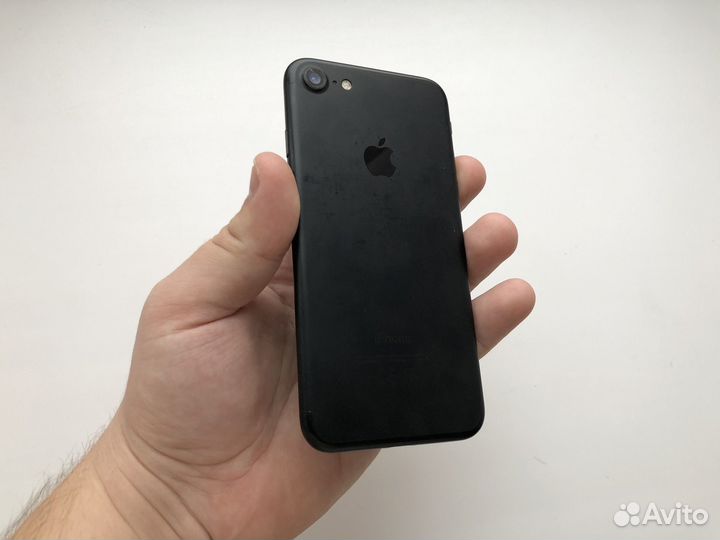 iPhone 7, 128 ГБ