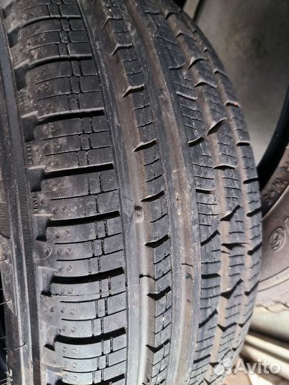 Pirelli Scorpion Verde All Season 215/65 R16 98H