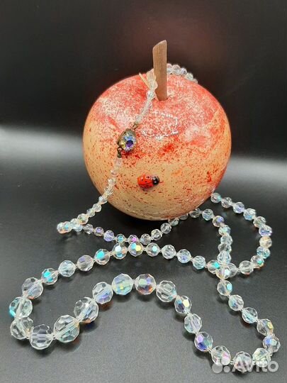 Бусы, бисер, броши, скань. Украшения женские