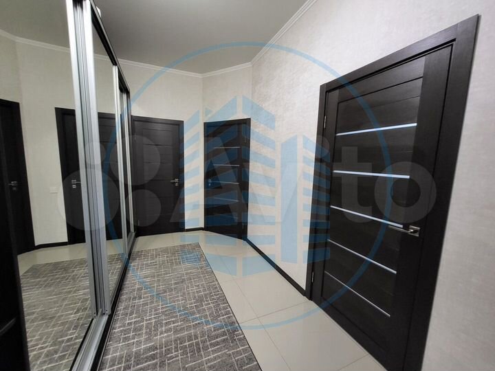 2-к. квартира, 59,8 м², 2/3 эт.