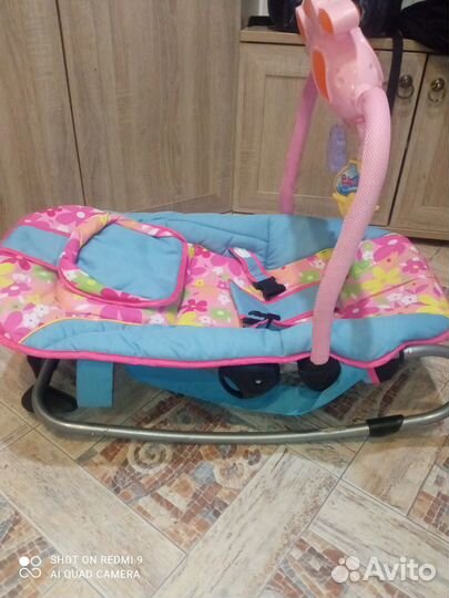 Шезлонг детский