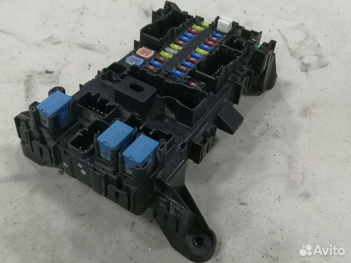 Блок предохранителей для Suzuki Grand Vitara 2
