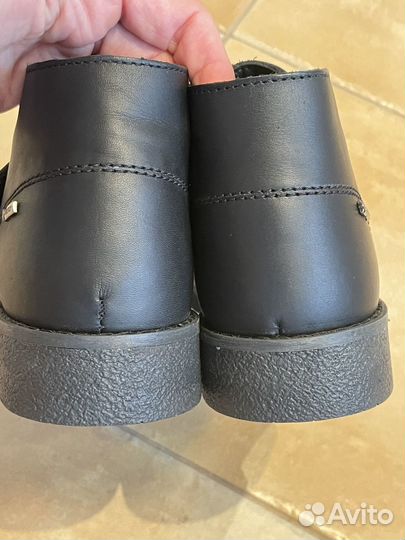 Ботинки кожаные для мальчика 35 р