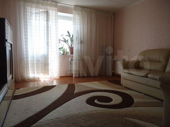 2-к. квартира, 61 м², 8/10 эт.