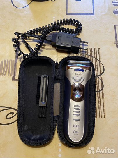 Бритва Braun series 3 390cc с станцией очистки