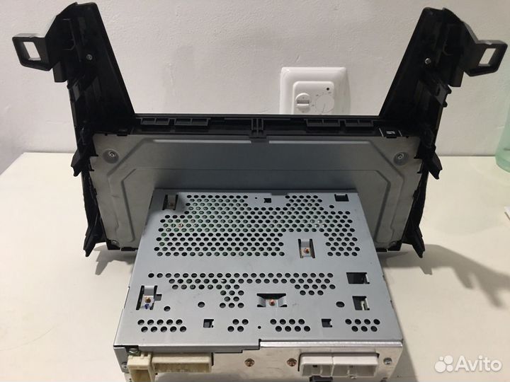 Штатная магнитола на toyota camry 55