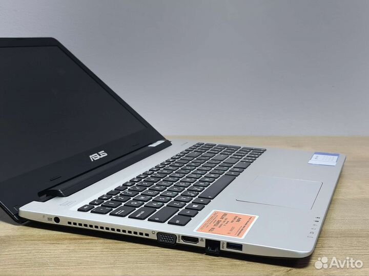 Мощный Тонкий Asus i5 8/256 SSD Металл ноутбук