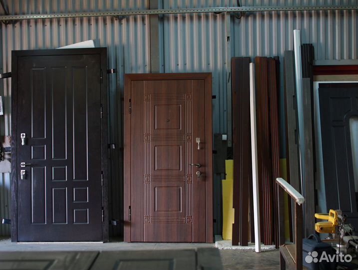 Двери из стали с порошковым покрытием от завода