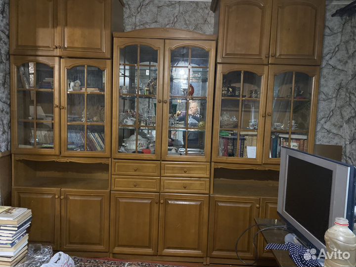 Стенка в гостиную