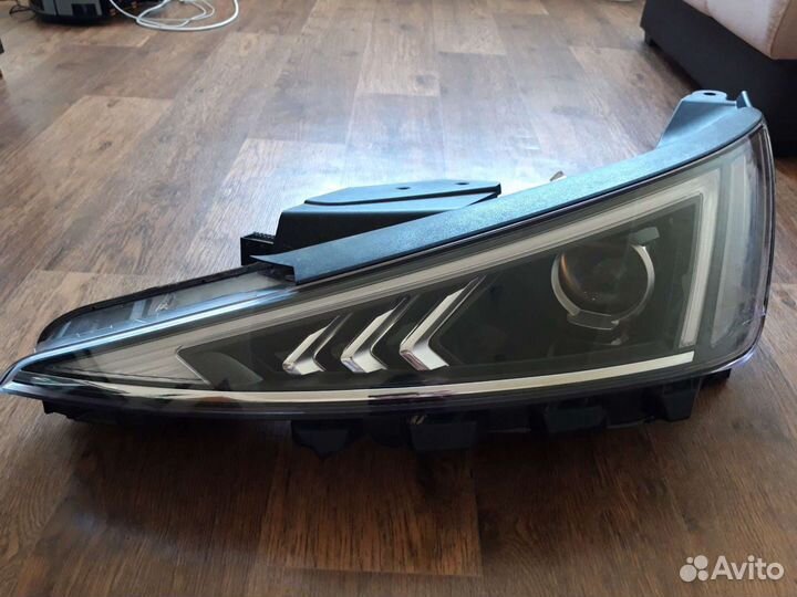 Фара hyundai elantra 2020