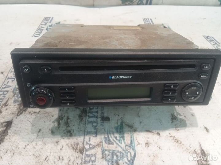 Магнитола Renault Logan I (2004—2009)