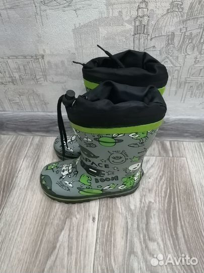 Резиновые сапоги