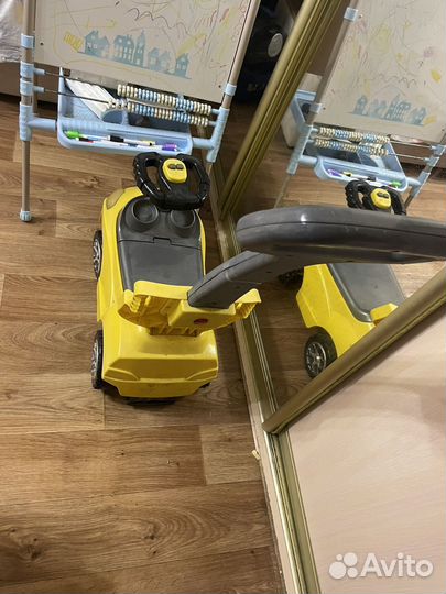 Машинка-каталка