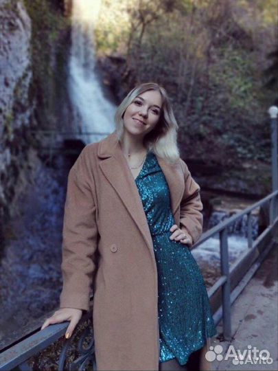 Администратор, педагог, художник, бариста