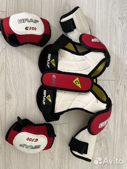 Нагрудник хоккейный детский