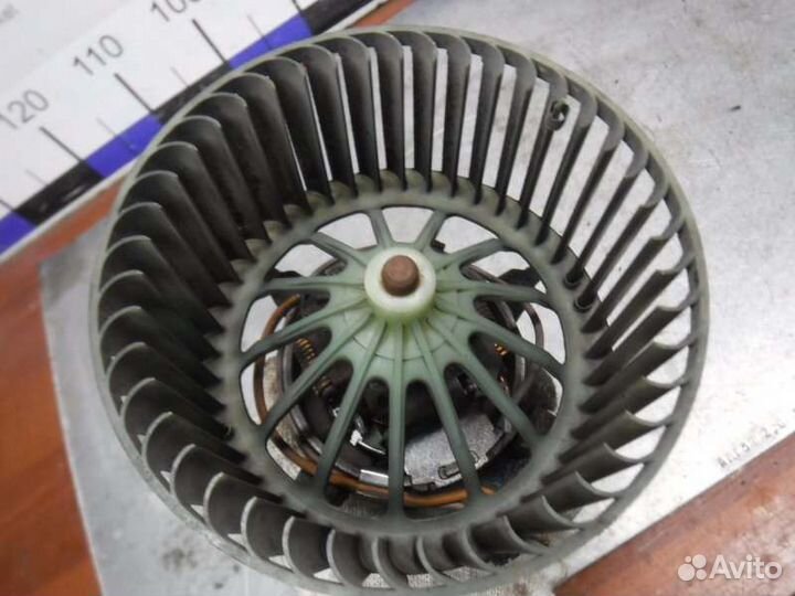 Моторчик отопителя Opel Meriva Z16XE 2003