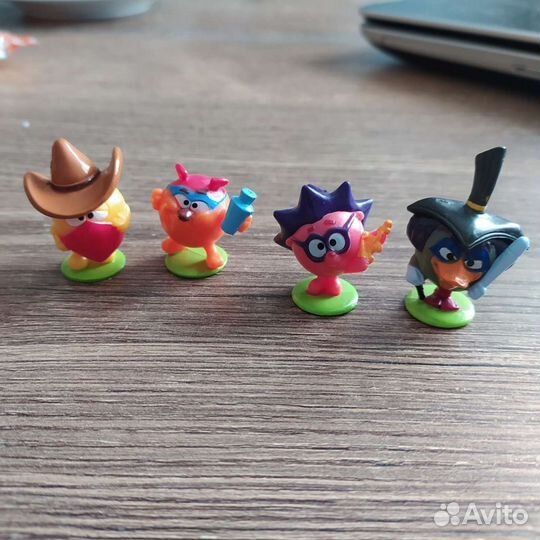 Игрушки из киндера смешарики