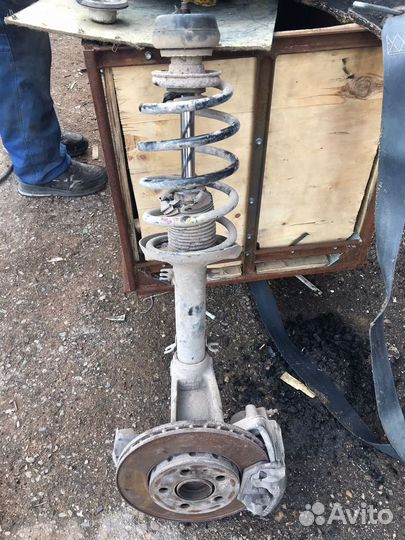 Амортизатор передний Octavia1U Golf 4 Audi A3 96