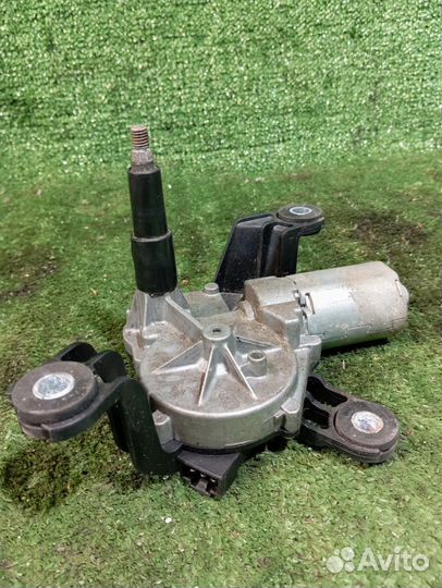 Моторчик стеклоочистителя задний Opel Astra