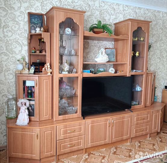 Стенка в гостиную модульная