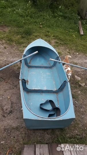 Продам секционную, алюминиевую лодку 