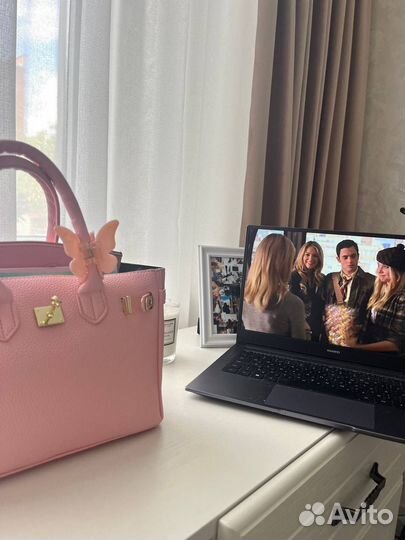 Сумка в стиле биркин