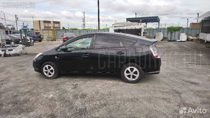 Жабо Toyota Prius NHW20