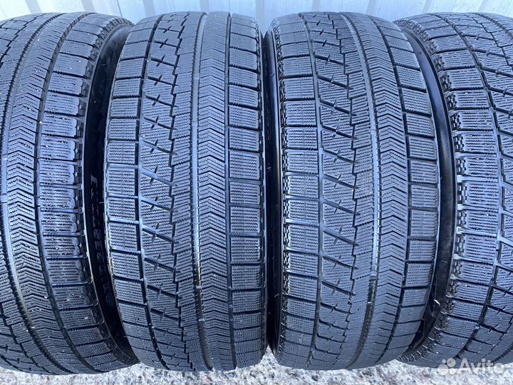 Bridgestone Blizzak VRX 225/45 R19