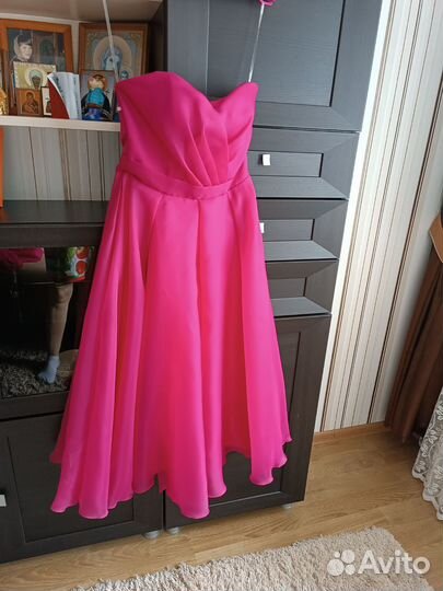 Вечернее платье на выпускной 44 размер