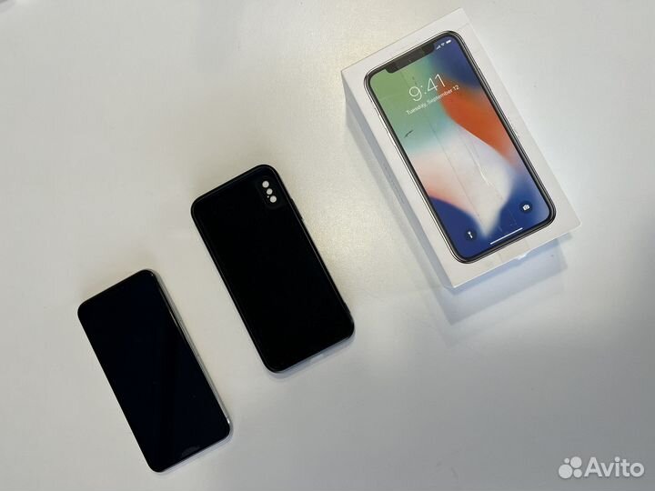 iPhone X, 64 ГБ