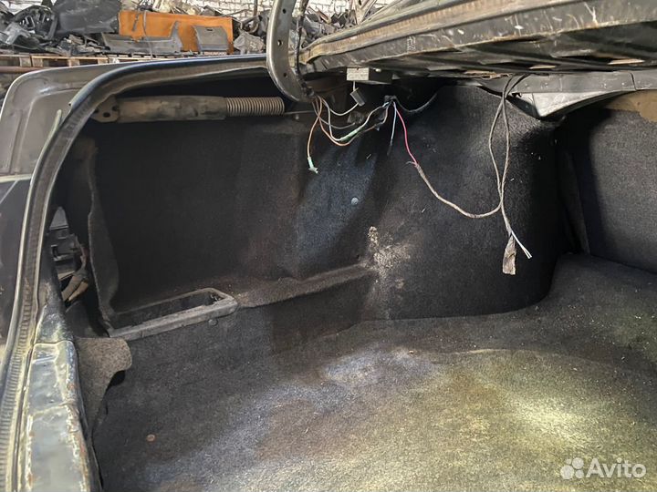 Обшивки багажника Volkswagen Passat B3