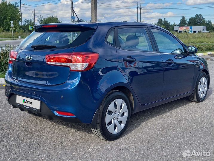 Kia Rio 1.6 AT, 2015, 80 739 км