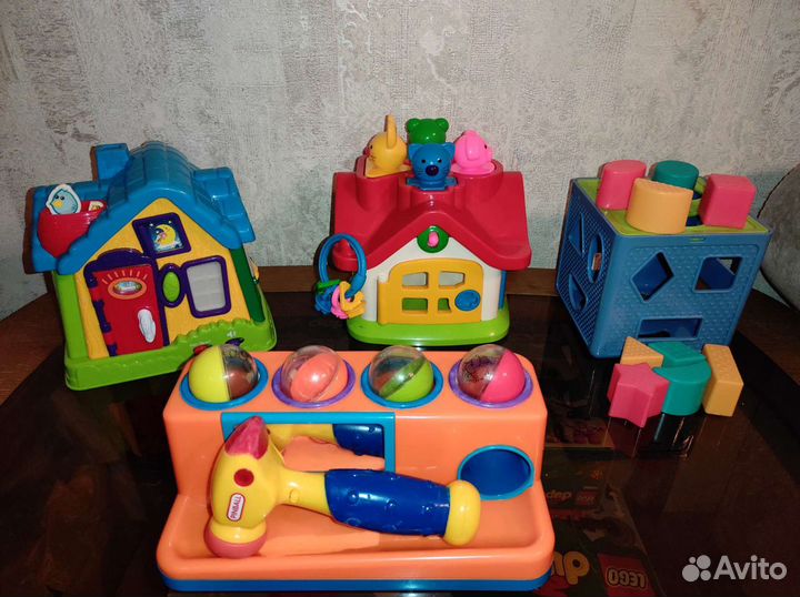 Развивающие игрушки домик сортер