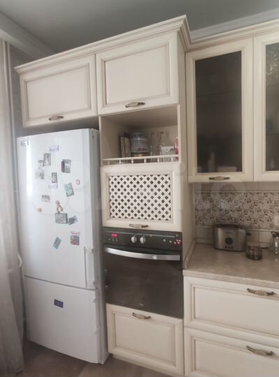 2-к. квартира, 70 м², 6/10 эт.