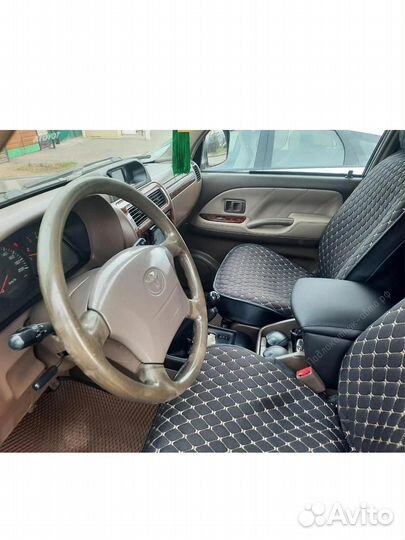 Подлокотник Toyota Land Cruiser Prado 90, 95