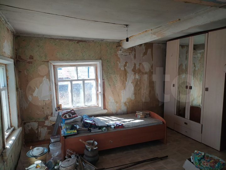 Дом 27,9 м² на участке 16 сот.