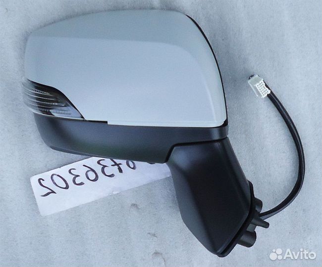 Subaru Legacy \ Outback зеркало новое правое