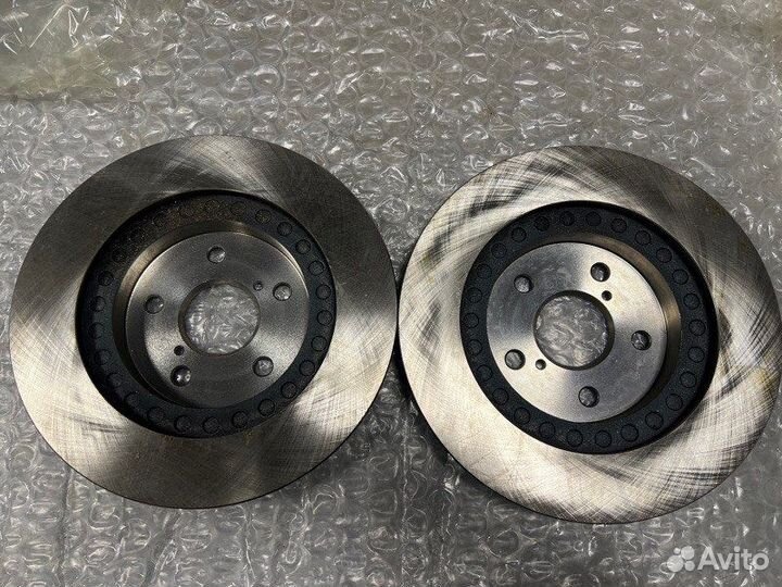 Диск тормозной передний Toyota Rav 4 3SFE 1994