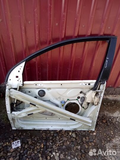 1K4831311 Дверь,рамка на Фольксваген гольф 5