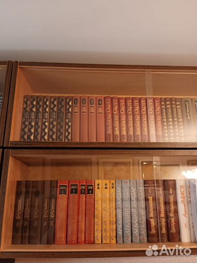 Книги и собрания сочинений