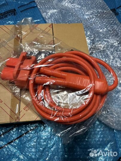Toyota new original кабель 09882-10020
