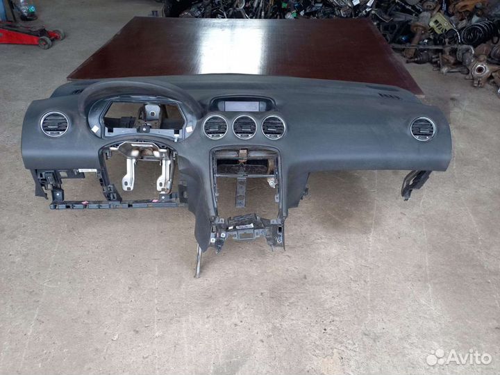 Торпеда с подушкой Пежо 308