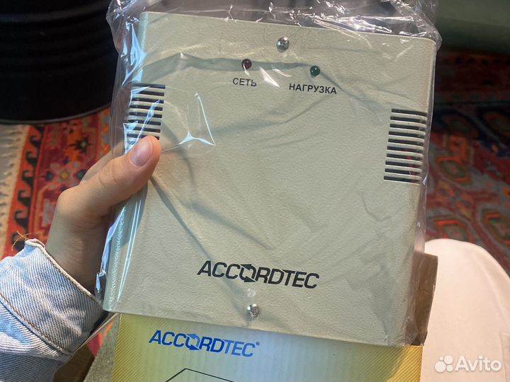 Блок бесперебойного питания