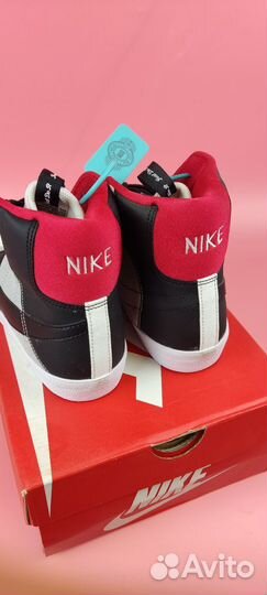 Nike blazer mid 77